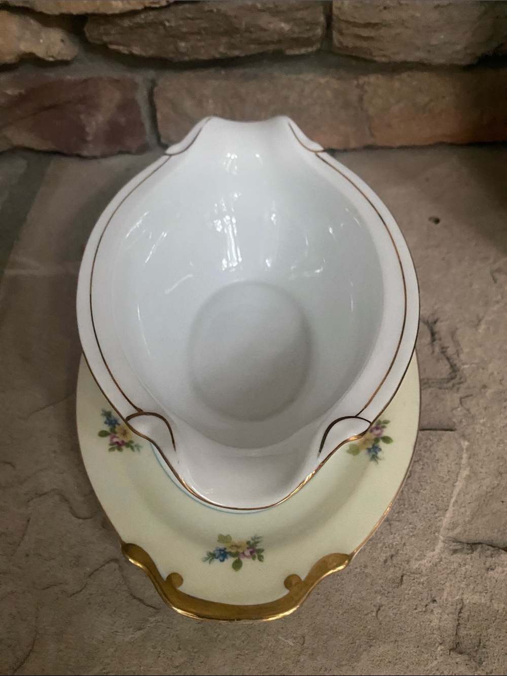 Vintage hand painted Transor Ware Japan gravy boat with attached underplot - Picture 6 of 14